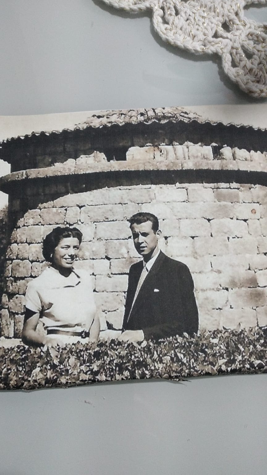 Eles estavam em uma festa tradicional em Portugal chamada Festival Medieval.