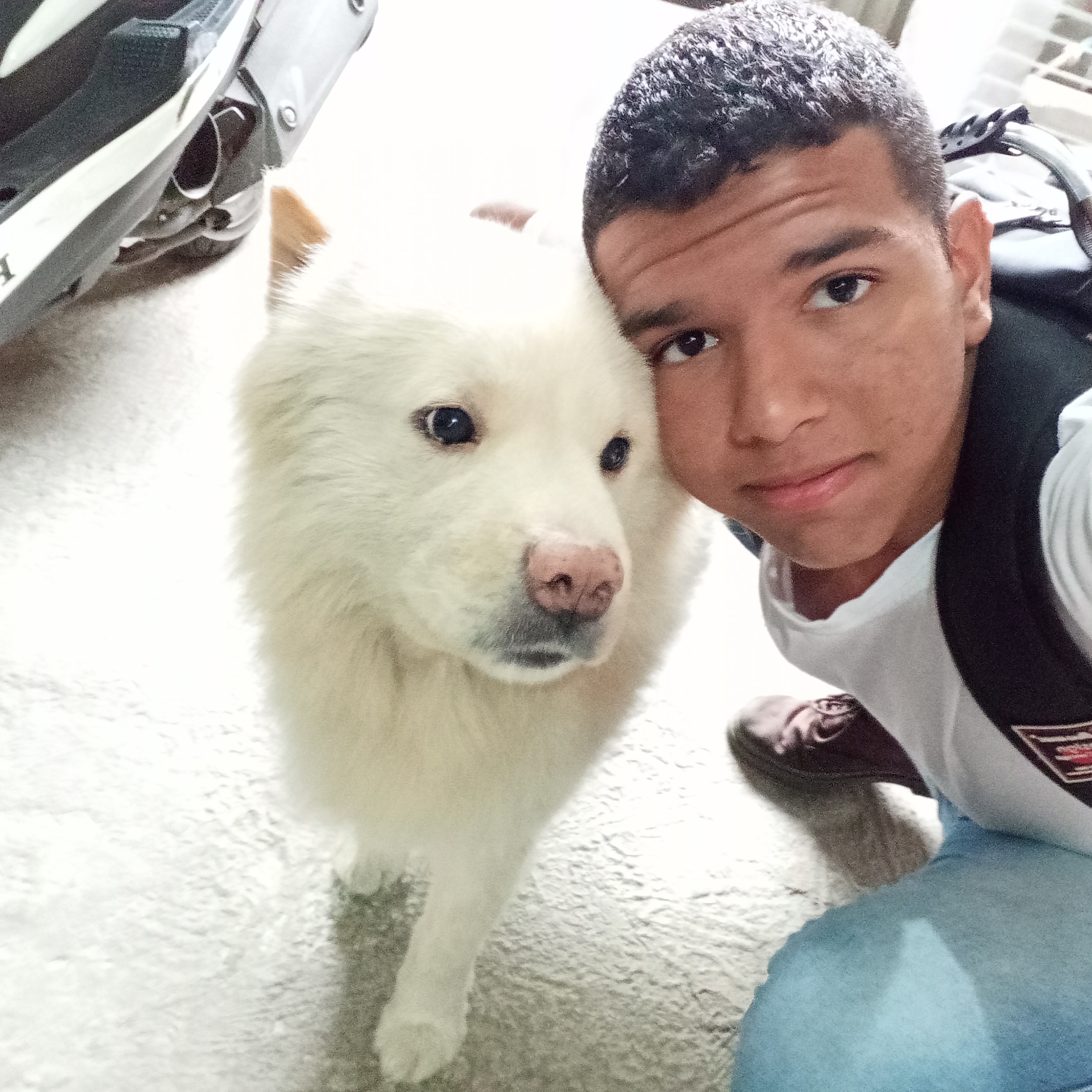 tirei essa foto depois do banho dele, antes de ir para a escola