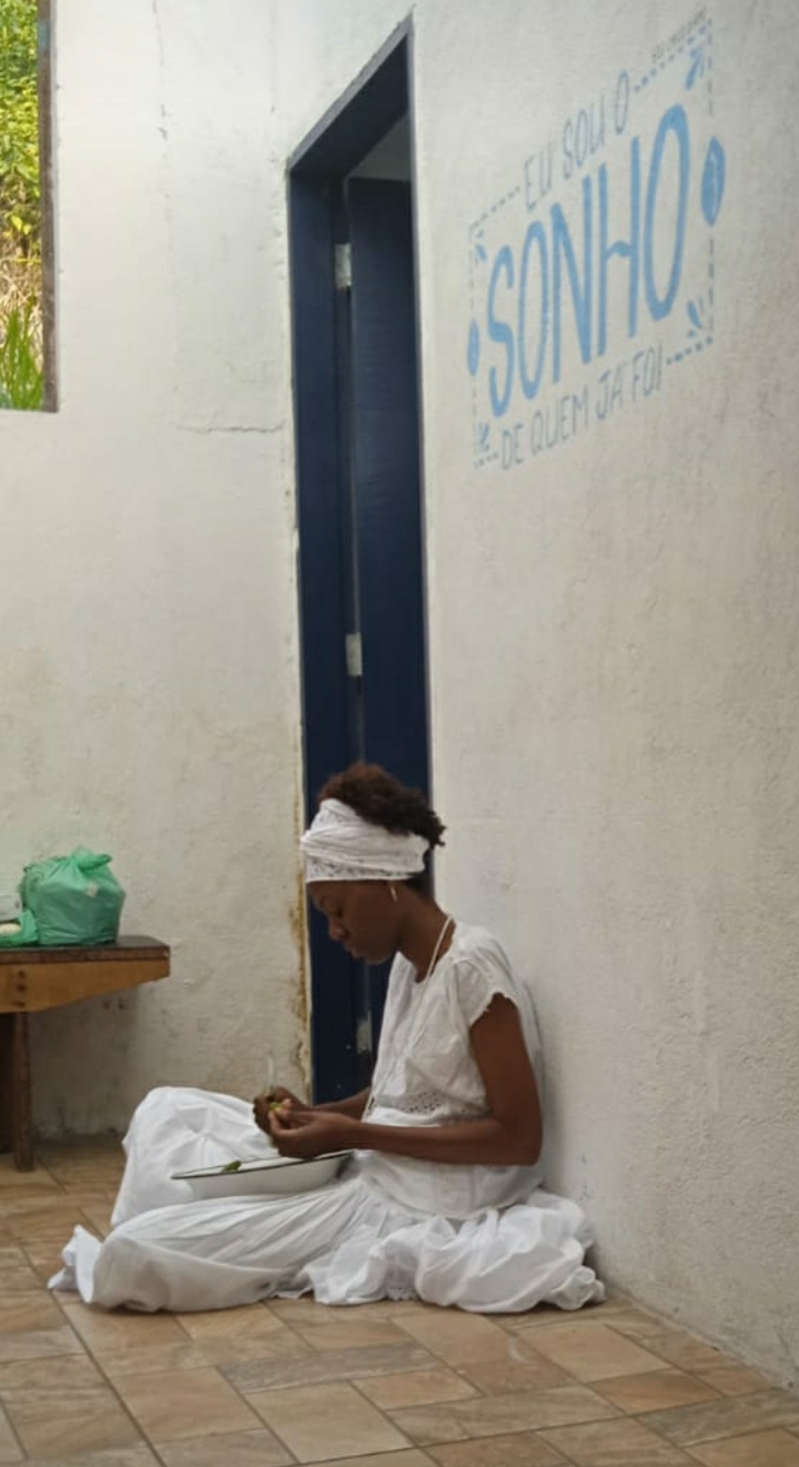 Criando uma relação através da culinária ancestral na cozinha de vovó Maria conga.