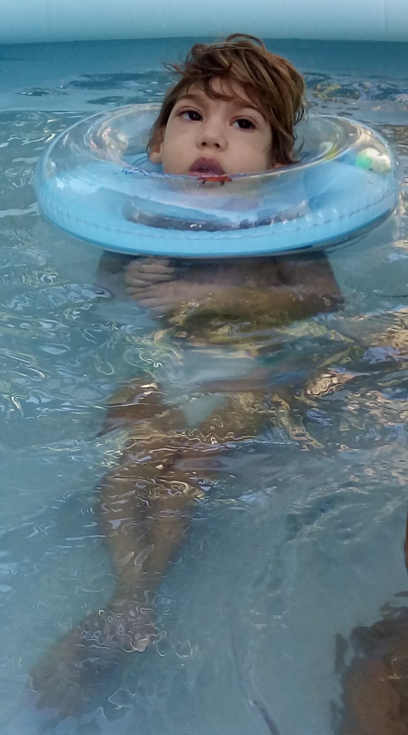 Essa boia de pescoço virou febre entre os nossos pequenos