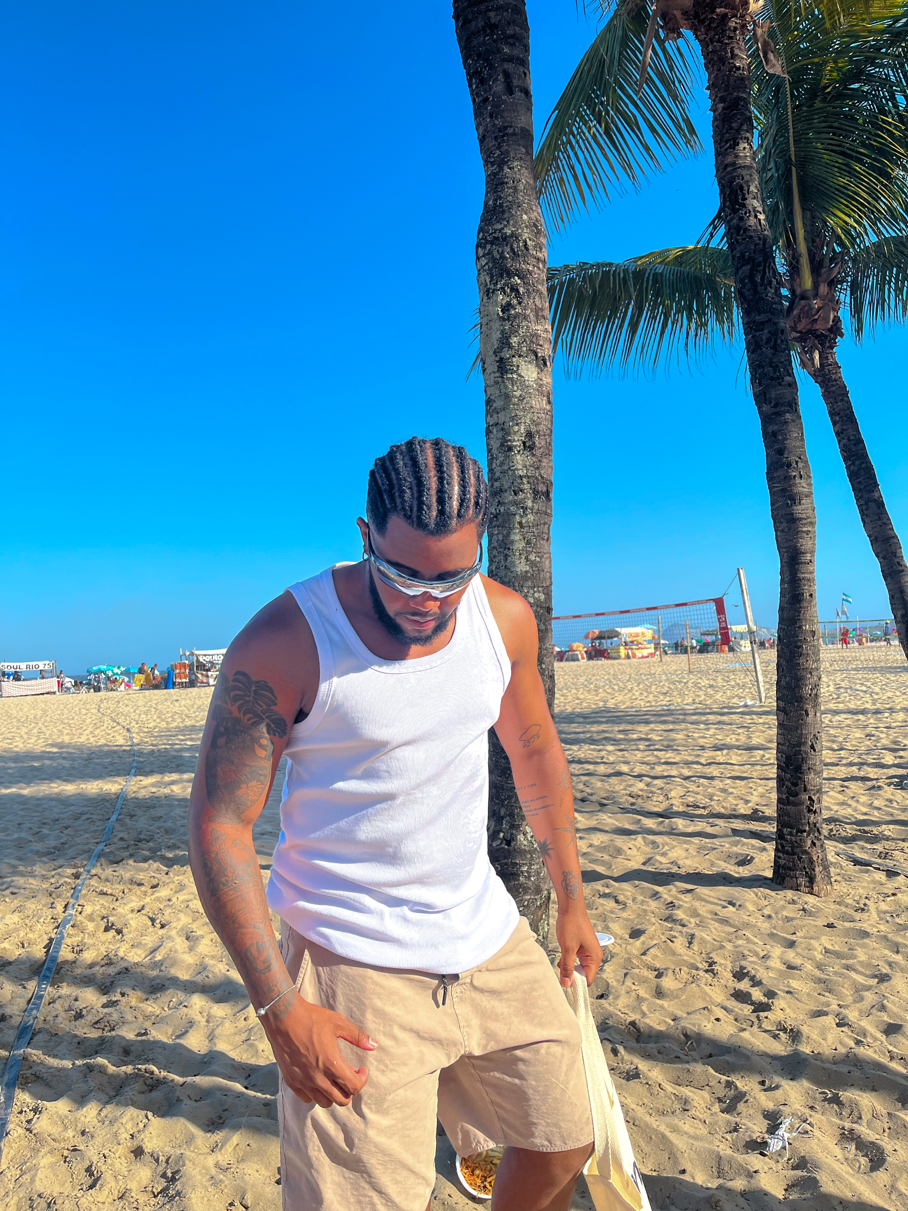 essa data foi onde eu fui conhecer RJ pela 1º vez, e seus lugares incríveis! me apaixonei por lá, transmite uma vibe de novela,  cheio de culturas e ponto turístico muito bons.