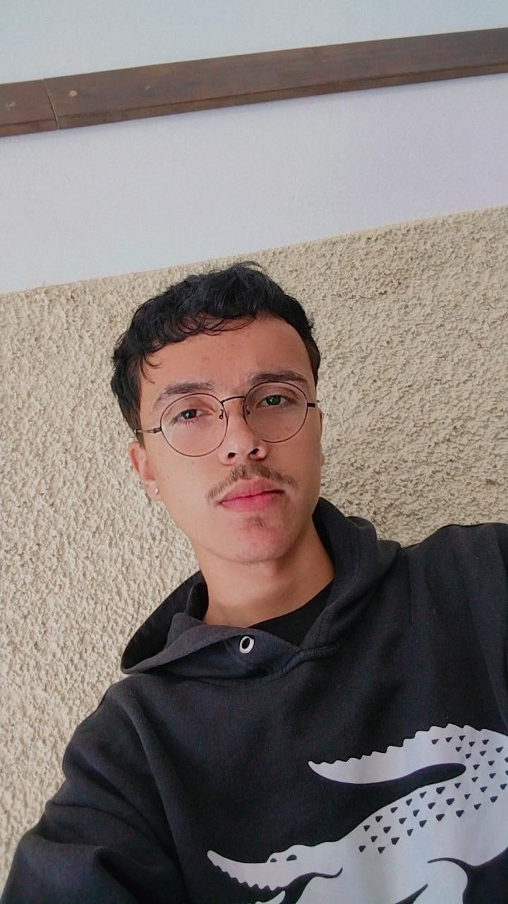 A HISTORIA DE MATHEUS CONDÉ 