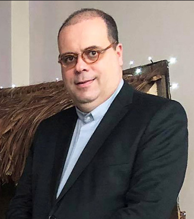 Padre Wagner Portugal: jornada de fé e compromisso com a saúde 