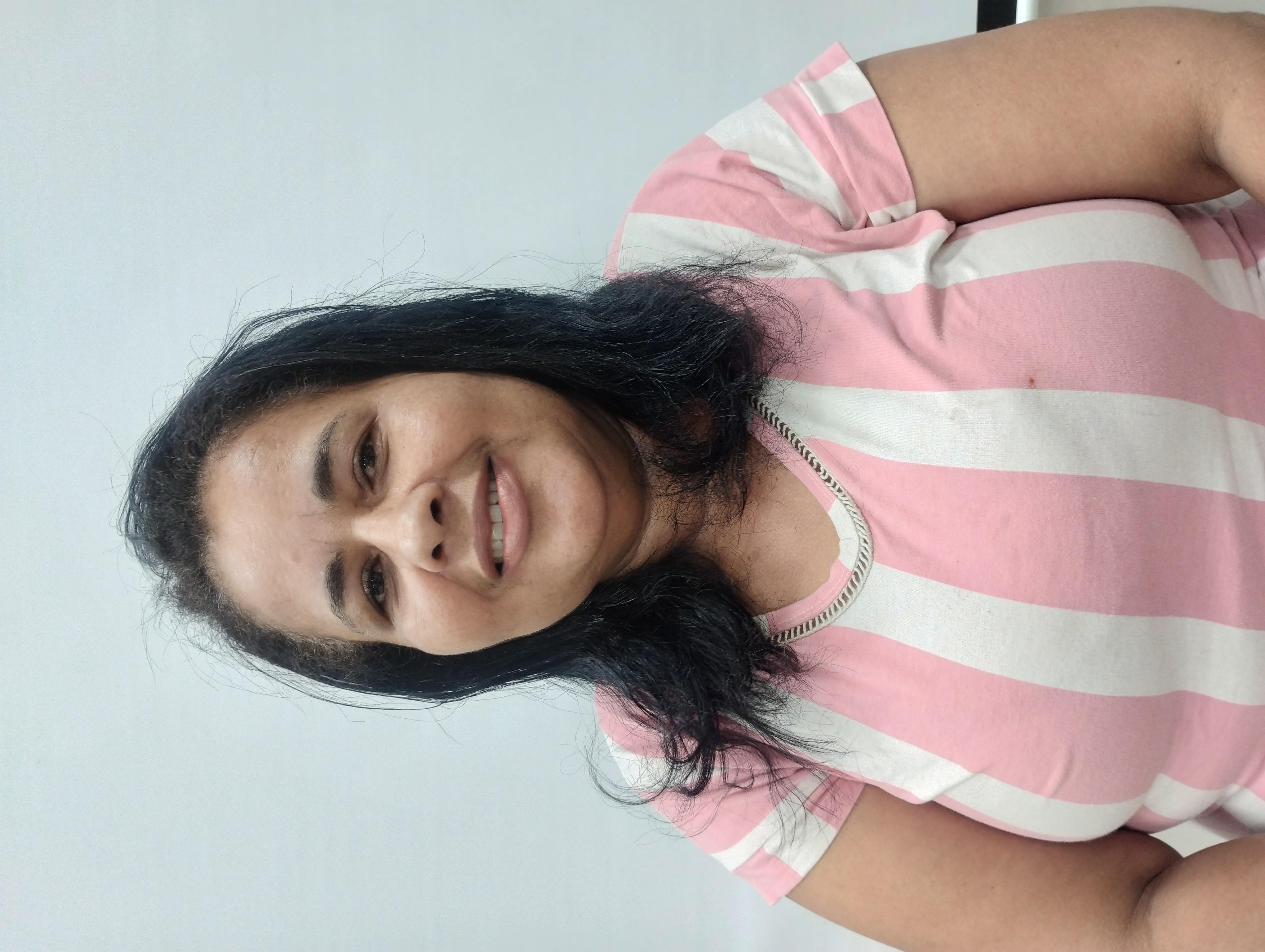 Edileusa Lessa Martins - Tecendo Histórias: Educação, Tecnologia e Identidade na Escrita Biográfica 
