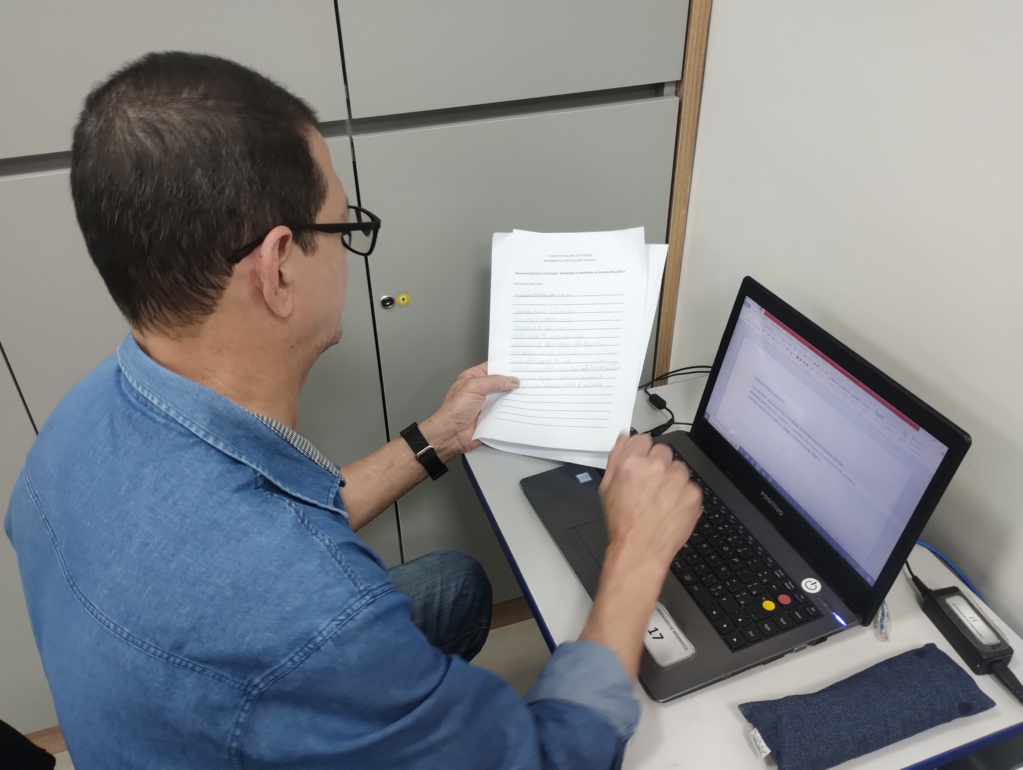DURANTE AULAS DE INFORMÁTICA COM REGÊNCIA DA PROFESSORA VANESSA NO CIEJA SANTANA TUCURUVI ROMILDO DIGITOU SUA BIOGRAFIA NO WORD, SALVOU, COPIOU, NAVEGOU NA INTERNET, E COLOU SUA BIOGRAFIA NO SITE DO MUSEU DA PESSOA.