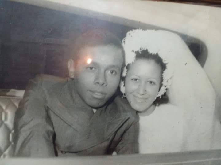 APÓS O CASAMENTO COM DESTINO A LUA DE MEL.