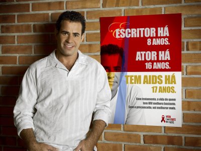 Material de campanha para publicidade cartaz,folders e vídeos para todos pais