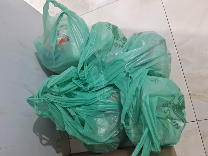 Já na entrada da porta